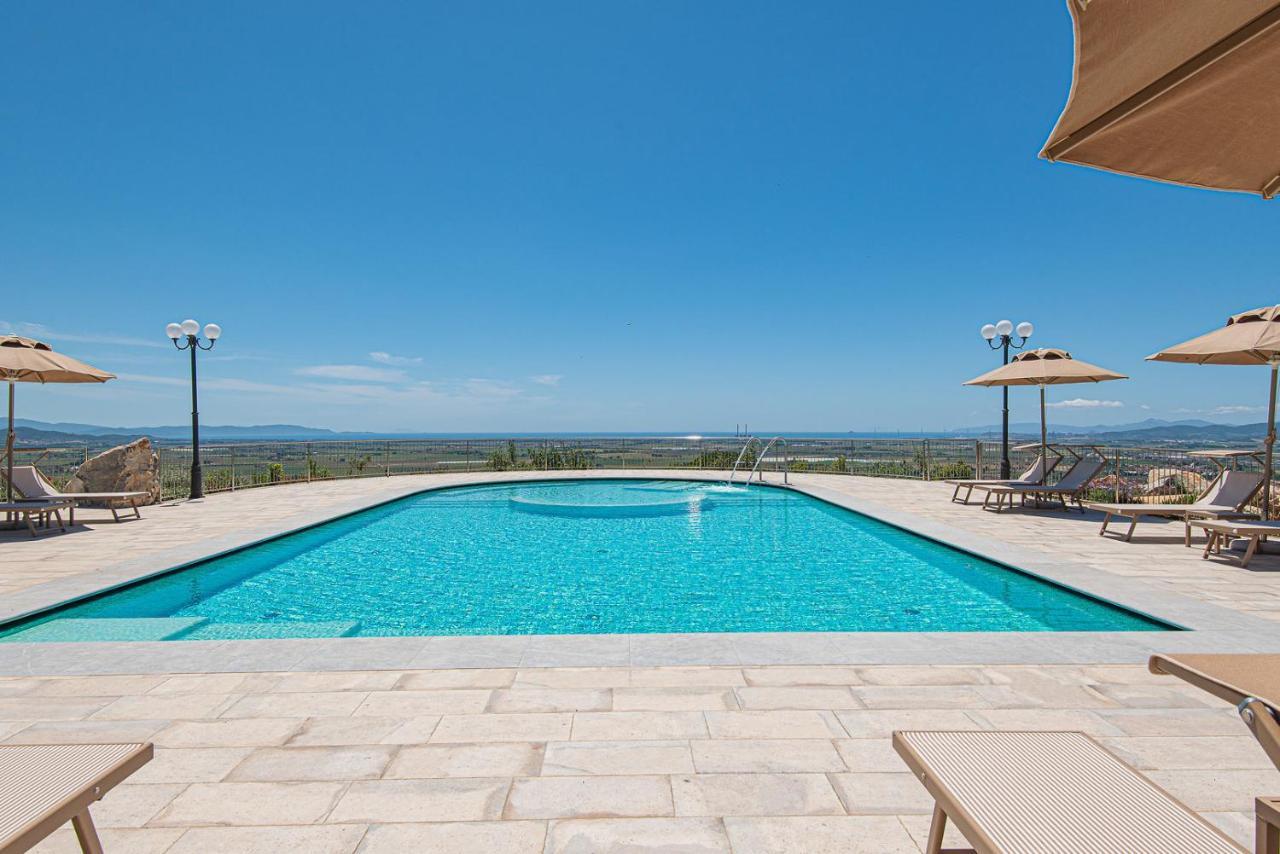 Castello Bonaria Wine & Spa Resort Campiglia Marittima Exterior foto